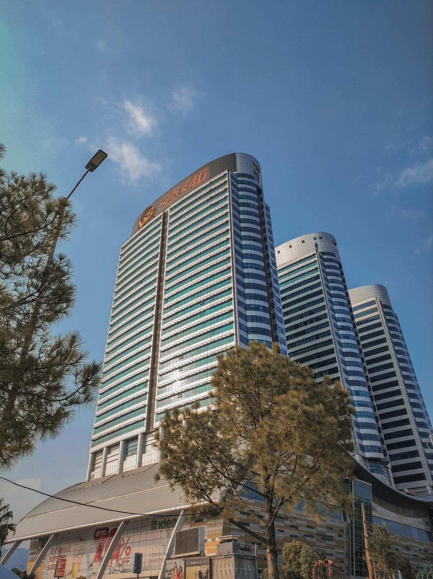 Centaurus Apartment Islamabad Extérieur photo